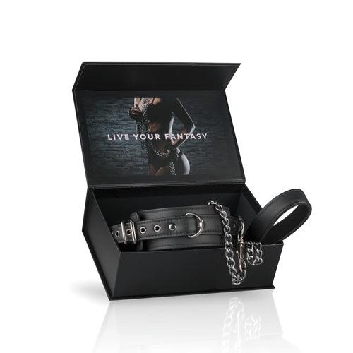 Fetish halsband met riem - PlayForFun Fetish halsband met riem - PlayForFun