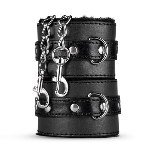 Secret Pleasure Chest - Black Fantasy - PlayForFun Secret Pleasure Chest - Black Fantasy - PlayForFun